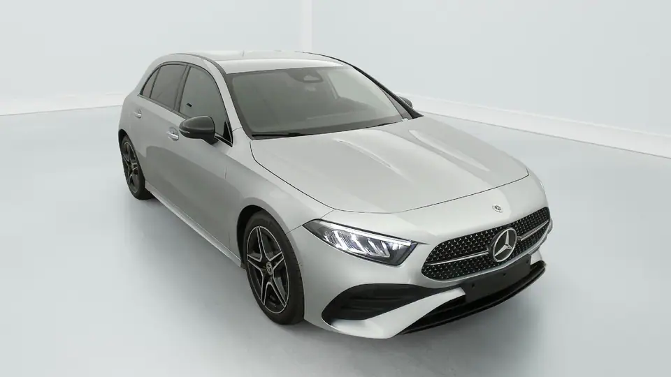 2025 Mercedes-Benz A 200 d 8G-DCT AMG Line