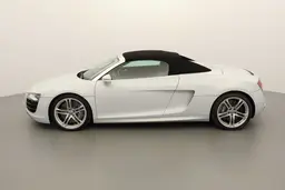 Audi R8 - photo 4