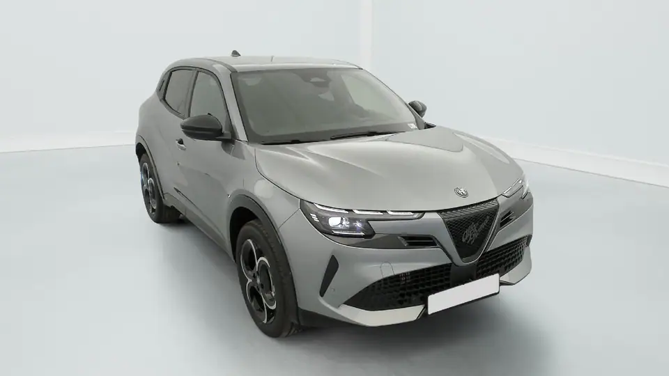 2026 Alfa Romeo Junior 1.2 Ibrida 145 ch e-DCT6 Ti