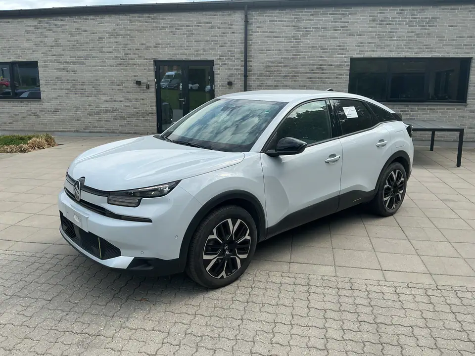2025 Citroen C4 Max 130 hp