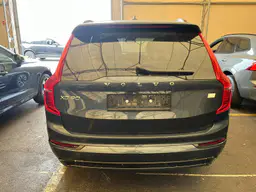 Volvo XC90 - photo 1