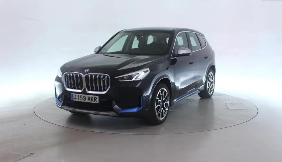 2023 BMW iX1 xDrive30