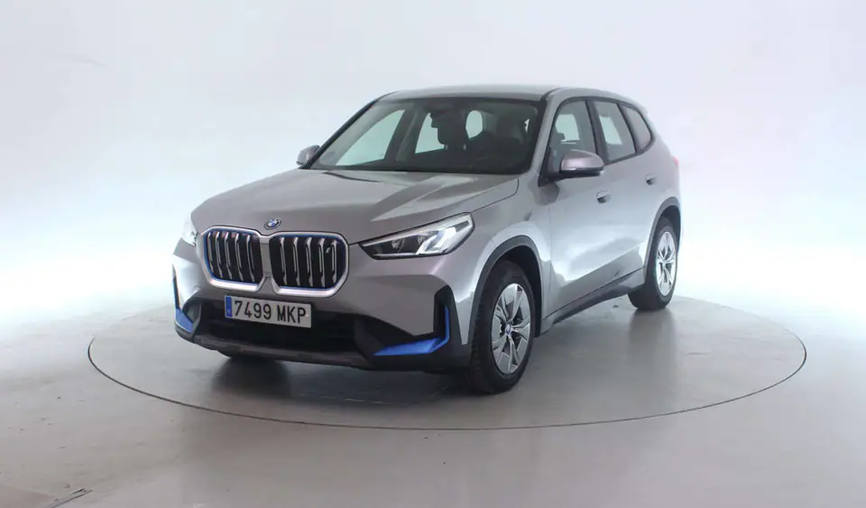 2023 BMW iX1 xDrive30