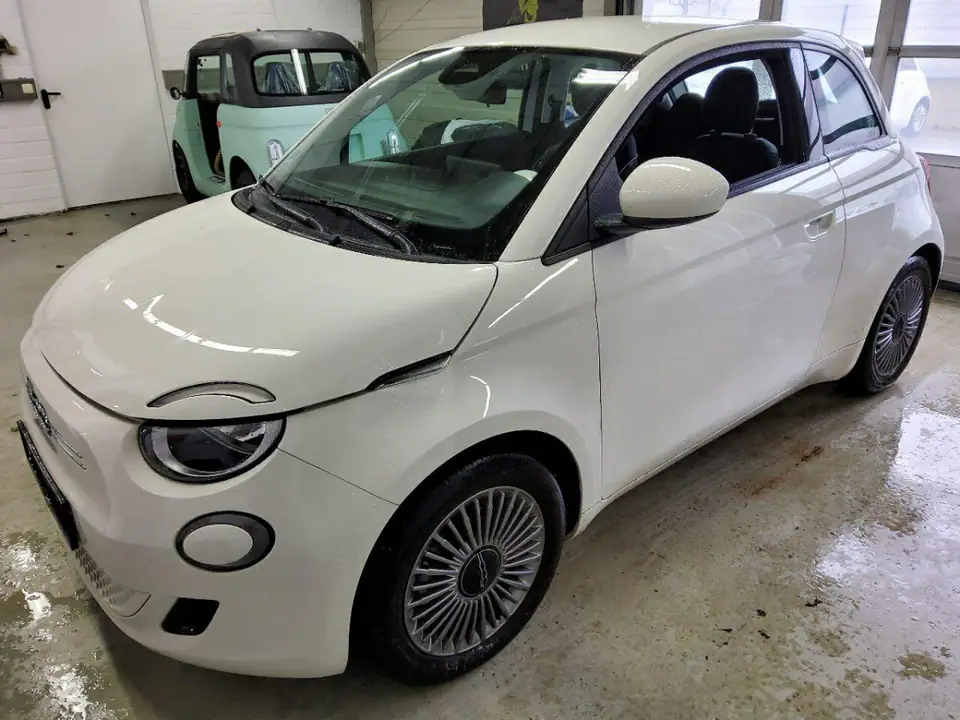 2023 Fiat 500e 42 kWh