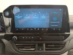 Ford Tourneo Custom - photo 17