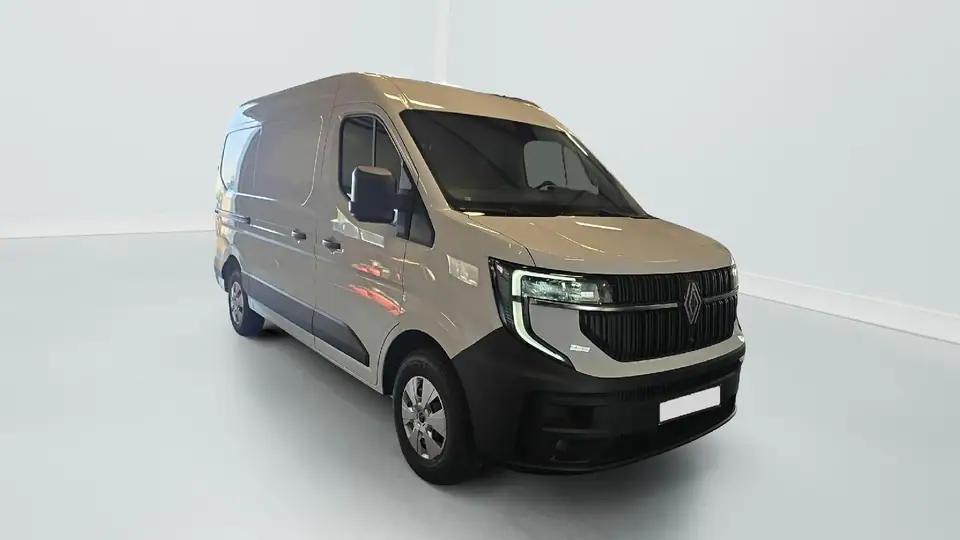 2025 Renault Master BLUE DCI 130 L2H2 3T5 TR EXTRA