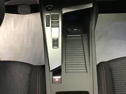 Peugeot 308 - photo 22