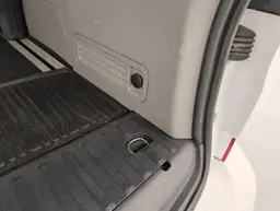 Ford Tourneo Custom - photo 28