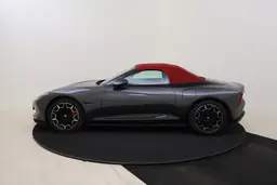 MG Cyberster - photo 9
