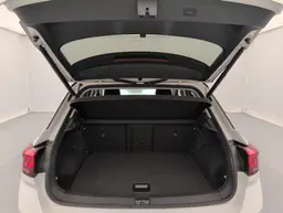 Volkswagen T-Roc - photo 11