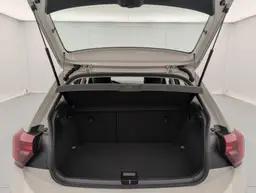 Volkswagen Polo - photo 11