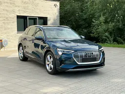 Audi e-tron - photo 2