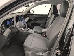 Volkswagen Tiguan - photo 8