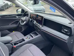Volkswagen Tiguan - photo 17