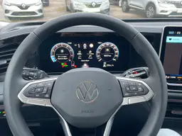 Volkswagen Tiguan - photo 21