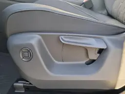 Volkswagen Tiguan - photo 17