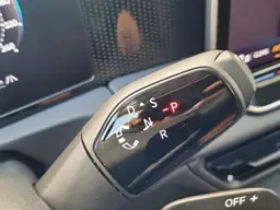 Volkswagen Tiguan - photo 20
