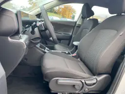 Hyundai Kona - photo 11