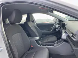 Hyundai Kona - photo 12