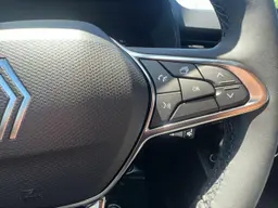 Renault Clio - photo 18