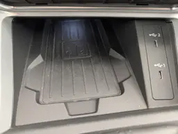 Audi Q3 - photo 19