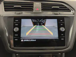 Volkswagen Tiguan - photo 17