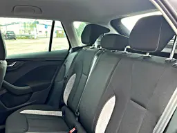 Skoda Kamiq - photo 24