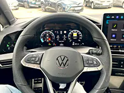 Volkswagen Golf - photo 10