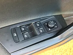 Volkswagen Polo - photo 11
