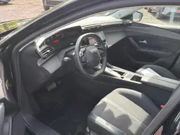 Peugeot 408 - photo 11