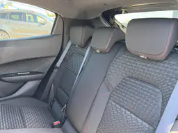Renault Clio - photo 24