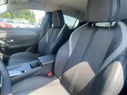 Peugeot 308 - photo 15