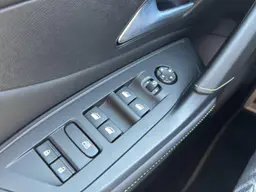 Peugeot 308 - photo 11