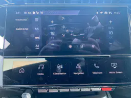 Peugeot 308 - photo 22