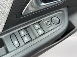 Citroen C4 - photo 17
