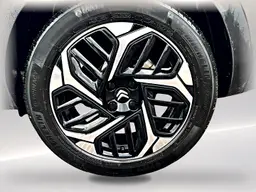 Citroen C4 - photo 9
