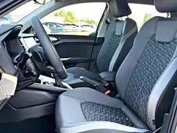 Audi A1 - photo 12