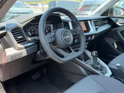 Audi A1 - photo 11