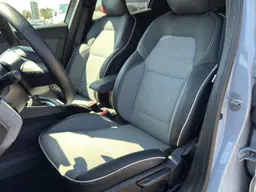 Renault Clio - photo 19