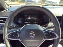 Renault Clio - photo 22