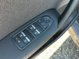 Renault Captur - photo 16