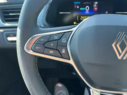 Renault Captur - photo 26