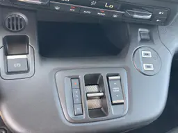 Citroen Berlingo - photo 18