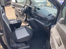 Citroen Berlingo - photo 25