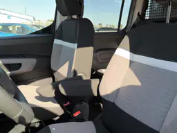 Citroen Berlingo - photo 21