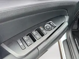 Kia Sportage - photo 18