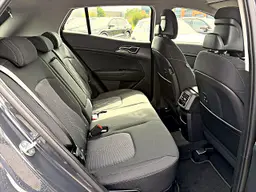 Kia Sportage - photo 17
