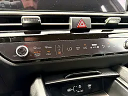 Kia Sportage - photo 27