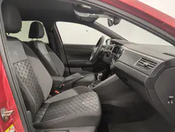 Volkswagen Polo - photo 9