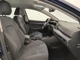Volkswagen Golf - photo 9